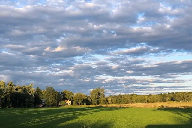 Red Barn Retreat - Shawangunk Mountains Getaway - Image 1