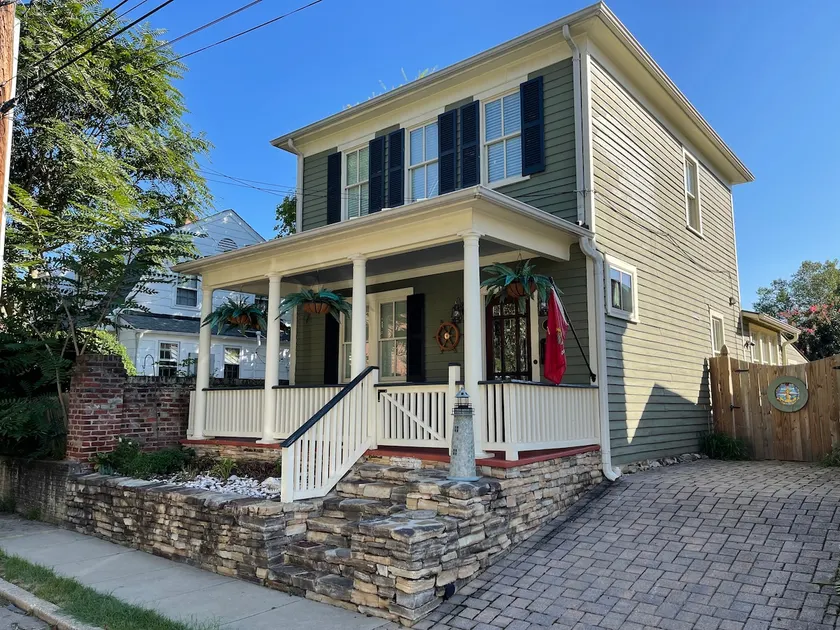 Historic 1927 Home in Old Town Fredericksburg, VA - Image 1