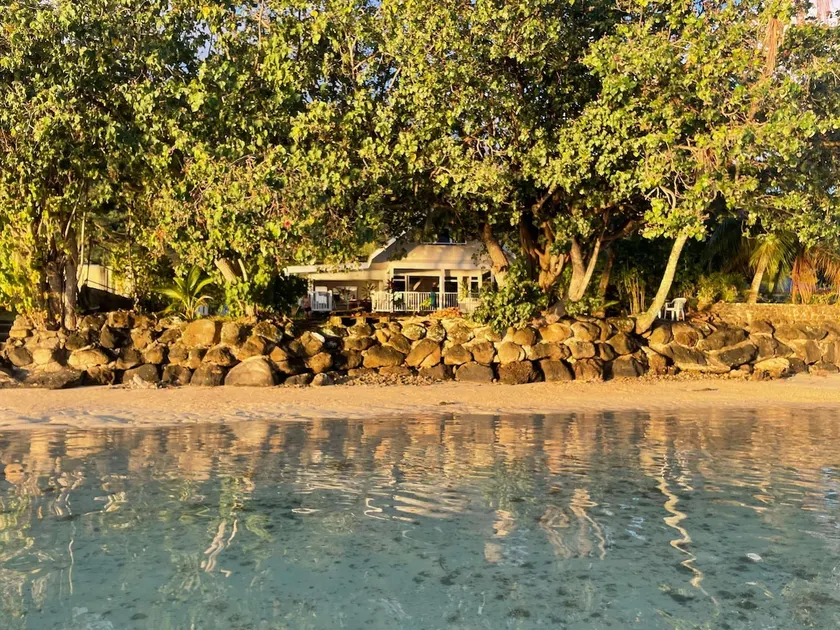 Moorea Hanahana Villa on the beach - Image 1