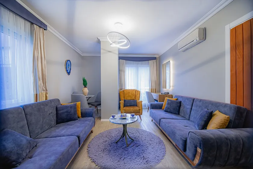 Spacious Home Close To Center - Image 1