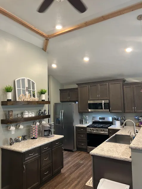 Cozy and Comfy - 2 bedroom, 2 full baths. - Image 1
