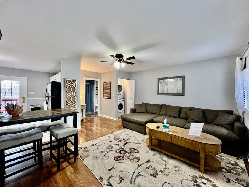 Comfortable Two Bedroom on Royal in Springboro - Image 1