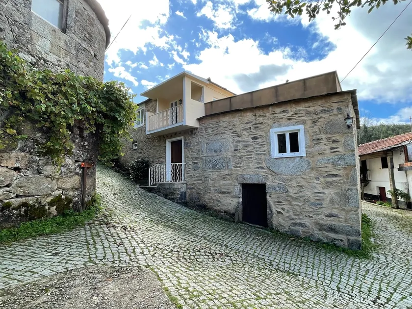 Aroucanatur, mountain house in the middle of Geopark - Image 1