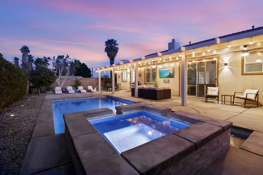 Secluded Getaway Heated Pool/SPA Golf ChefsKitchen - Image 1
