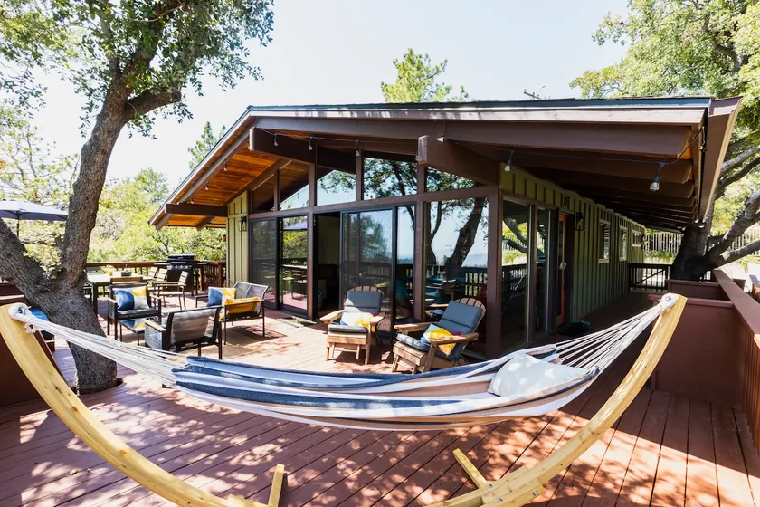 Treetop Terrace - View, level entry, rec room, A/C - Image 1