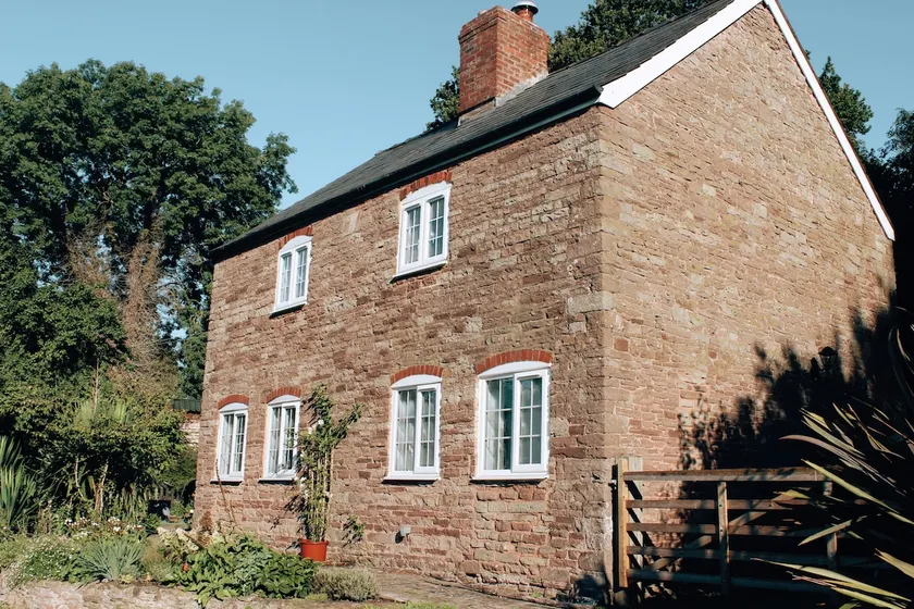 Pump Cottage - Cosy Herefordshire Cottage - Image 1