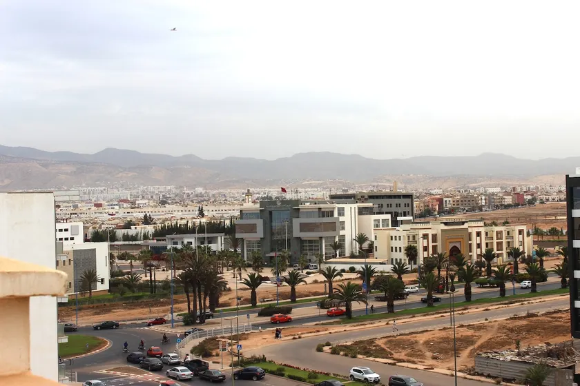 Lovely 2-bedroom condo **brand new** - Image 1