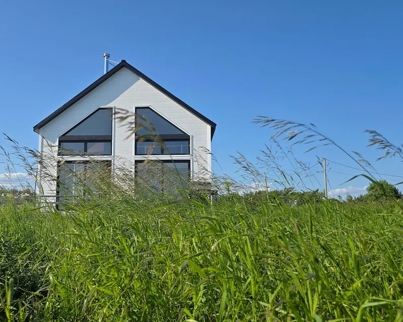 -Air Salin- Seafront cottage - Image 1