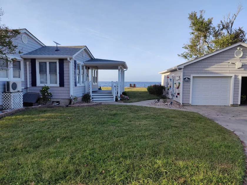 Da Rivah House - Image 1