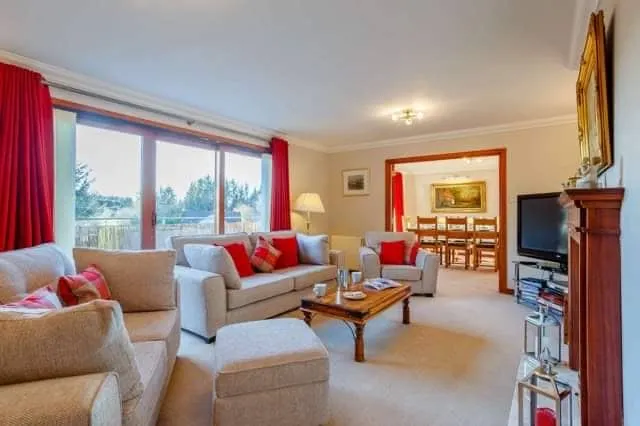 Fairview House - Image 1