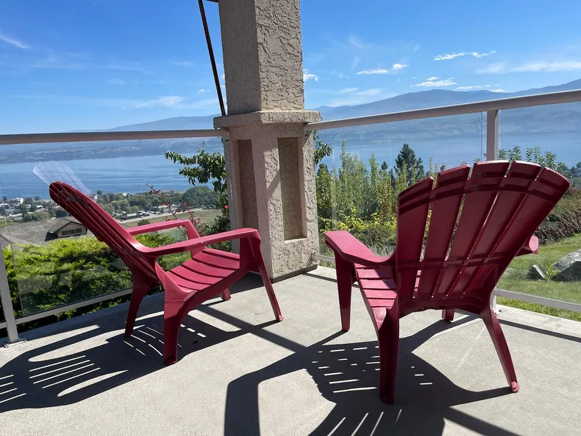 Lakeview & Vineyards 2 Bdrm SBL9205, BC H718784297 - Image 1