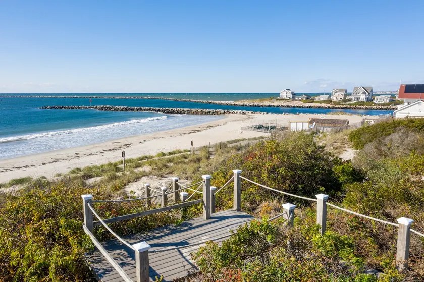 Experience Paradise! Stunning Beachfront Home, Your Ultimate Coastal Retreat! - Image 1