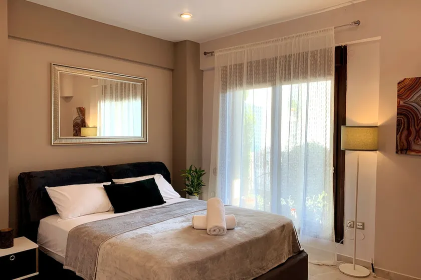 Antony Luxury Suite in Thessaloniki - Image 1