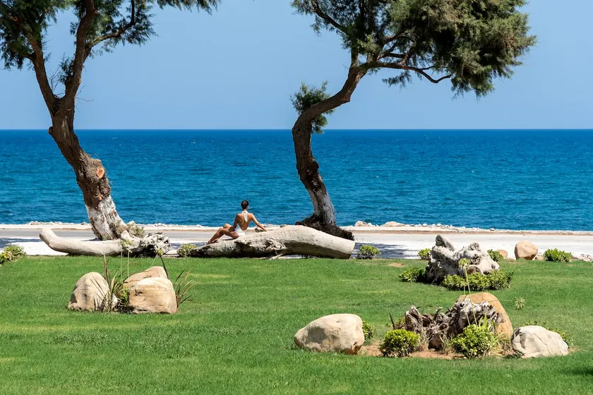 Artemis Villa, Beachfront Retreat with Heated Pool, By ThinkVilla - Image 1