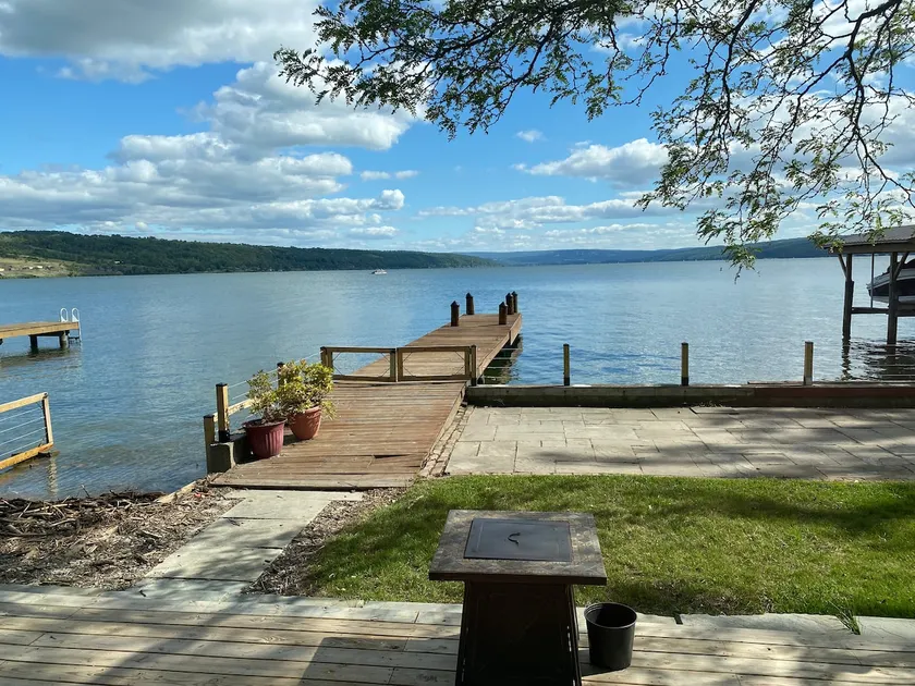 Lake Living w/ Salt Water Hot Tub - Image 1