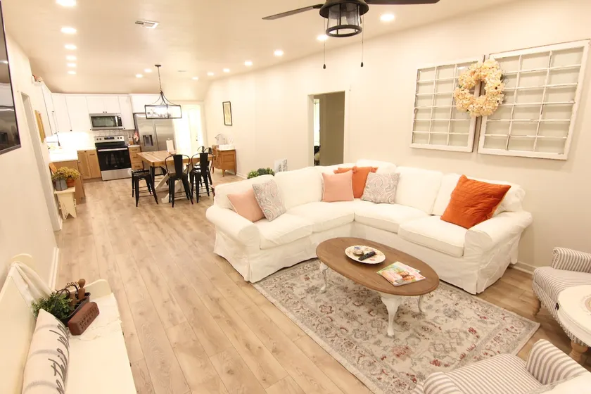 Fully Remodeled!   Three minute WALK to the Pioneer Woman Merc! - Image 1