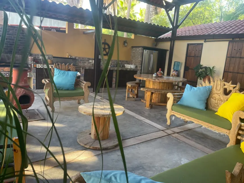 Spacious Palapa half a block of waterfront. - Image 1