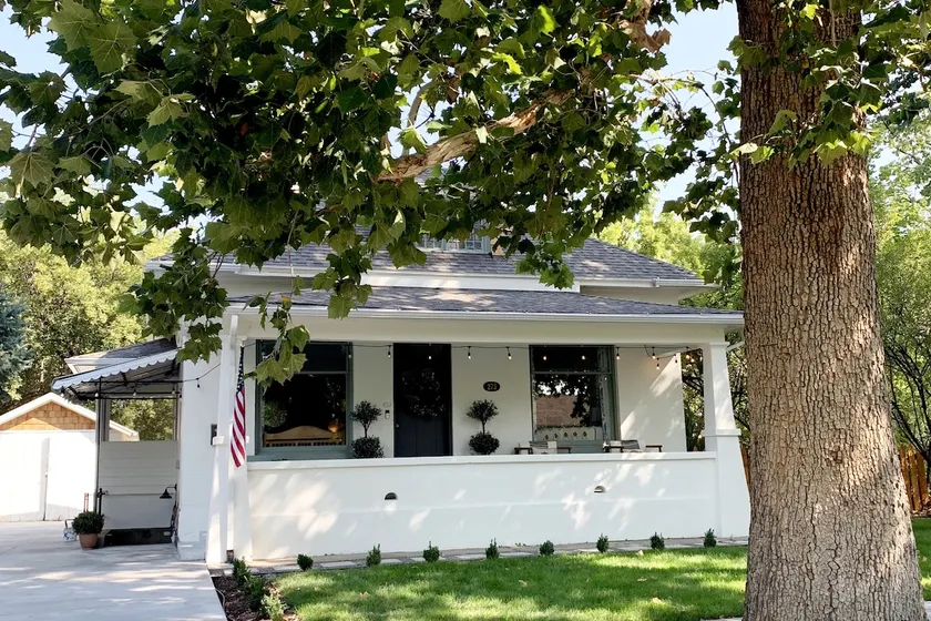 This is the Place Bungalow - Image 1