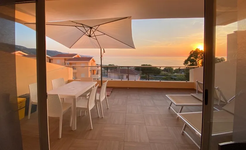 Casa with ocean and Stromboli views. - Image 1