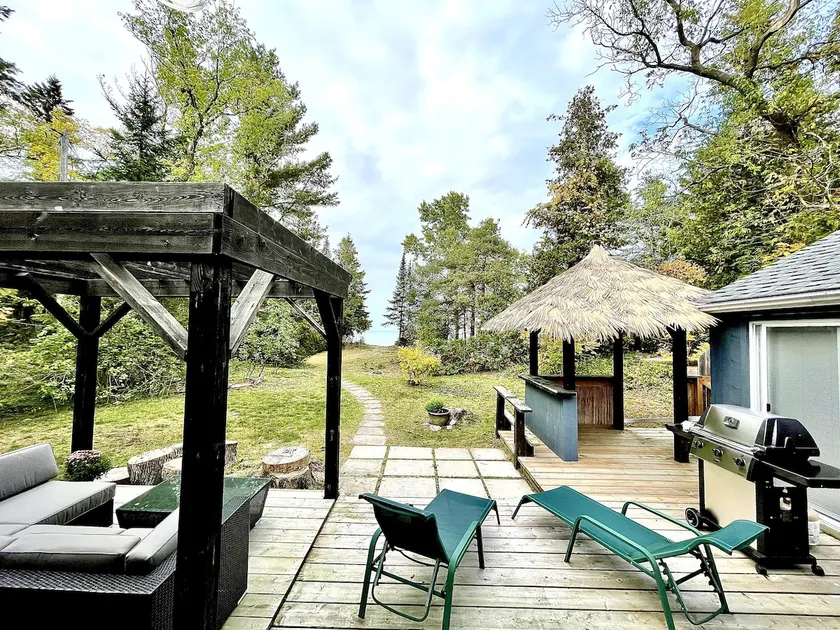 Charming cottage on the Beach - Image 1