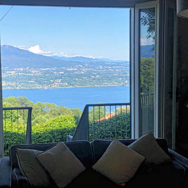 Casa Gardenghi – Lesa – Lake Maggiore - Image 1