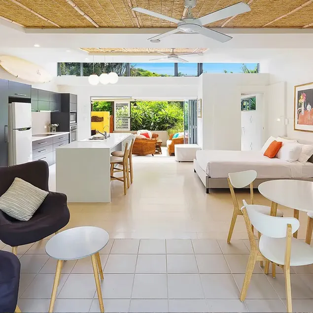 Driftwood Villa's - Scotts Head - Image 1