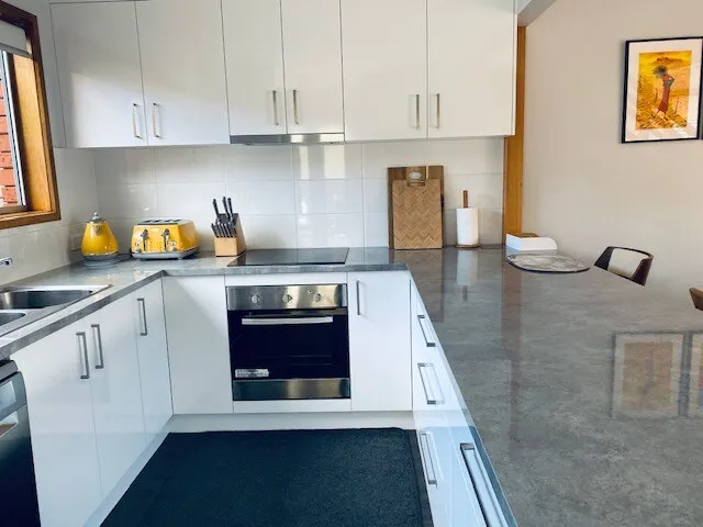Boutique Central Townhouse - Image 1