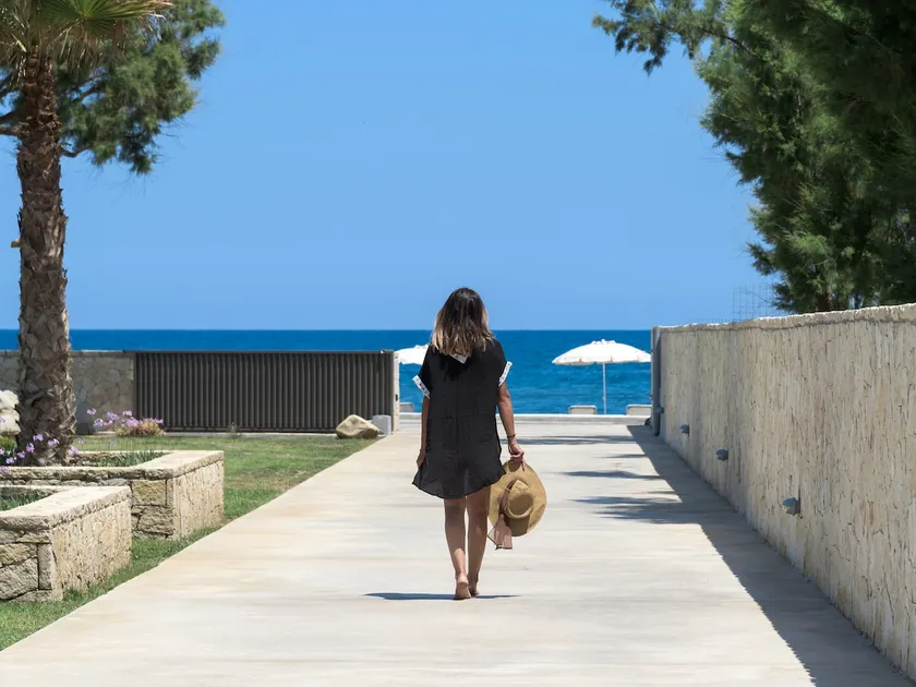 Amalthia Villa, Heated Pool & Walk to the Beach, By ThinkVilla - Image 1