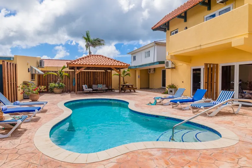 Amazing Villa near Beach & Attractions ~ Prvt Pool - Image 1