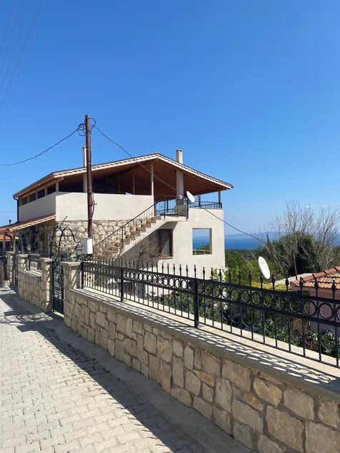 2+1 Village House, Terrace with View, Peace of Mind Guaranteed - Image 1