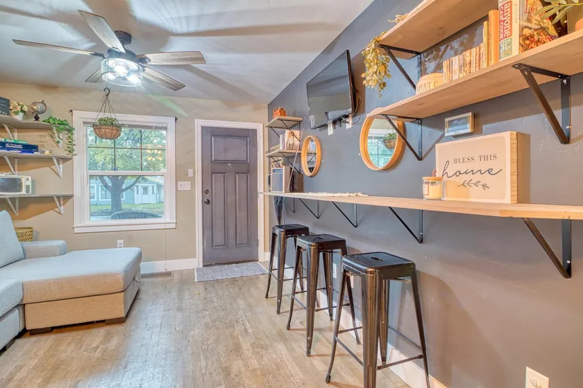 Little Polka Cottage (3 bed, 1 bath) - Image 1