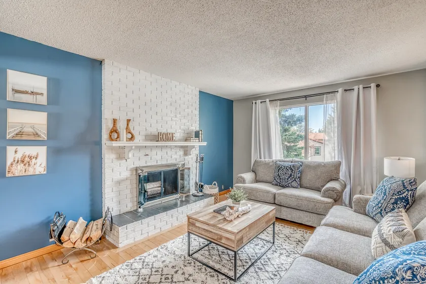 Boho Retreat w/King Bed on Bow River Pathway - Image 1