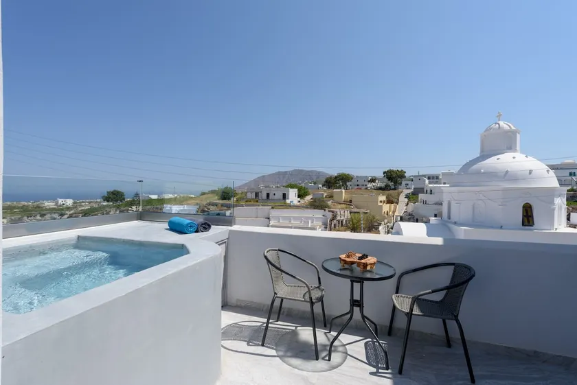 Amvrosia Sea View Jacuzzi (Ikies Filoxenia) - Image 1