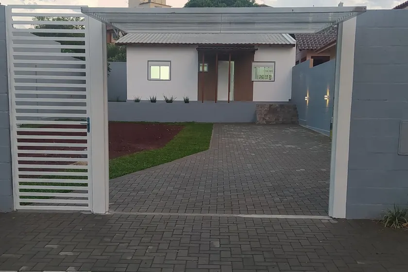 Trentino 66 - Hospedagem em Ijuí, casa agradável com estacionamento - Image 1