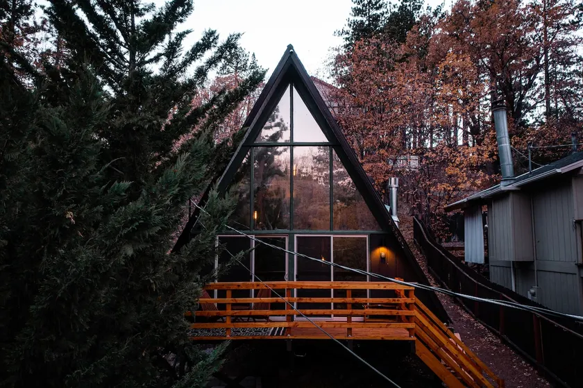 Cozy Mid Century A- Frame Cabin Romantic + Hot tub - Image 1