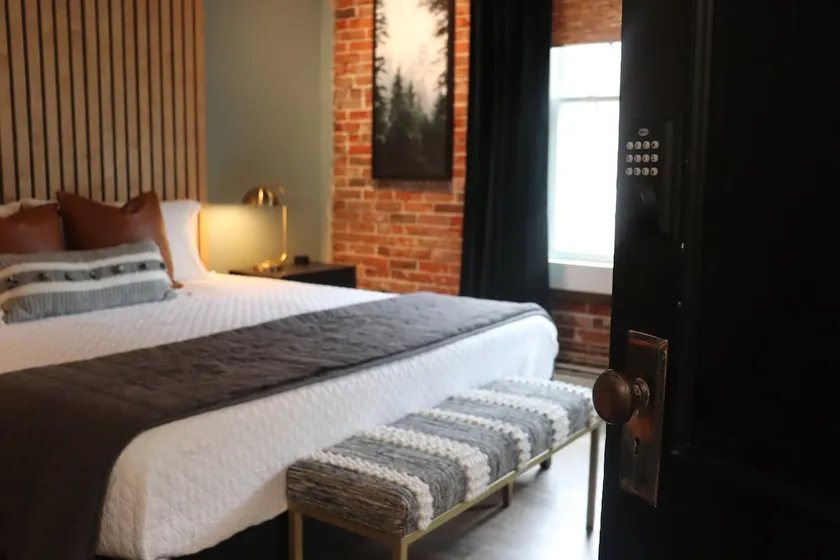 Main Street Lofts - King Suite - Image 1