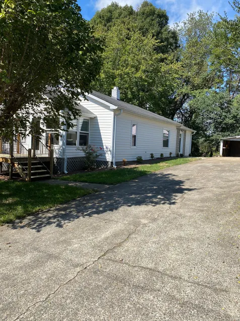 The Landslide Entire Home 3 Bedroom 2 Bath Home - Image 1