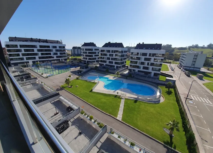 3 bedroom apartment Miramar, Luanco - Image 1