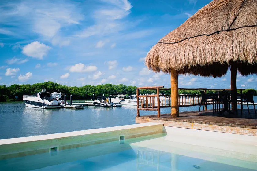 Villa in Grand Marina Kinuh, swimming pools and beach. - Image 1