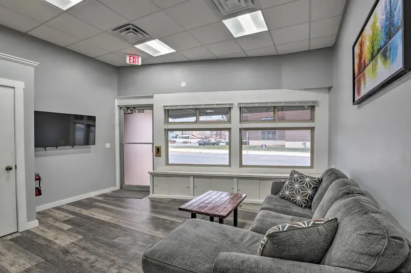 The Pad-Spacious King Bed apartment on main level - Image 1