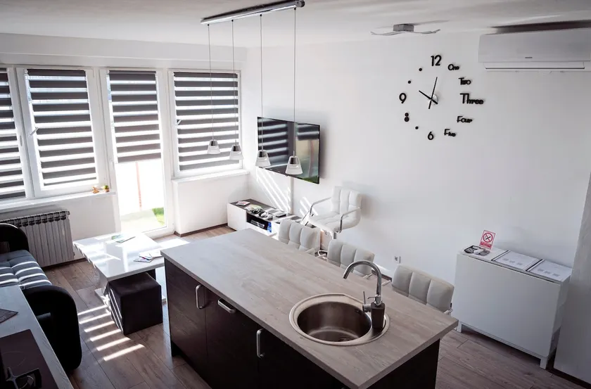 Luxury apartment, Self check-in opt, PS5, Parking - Image 1