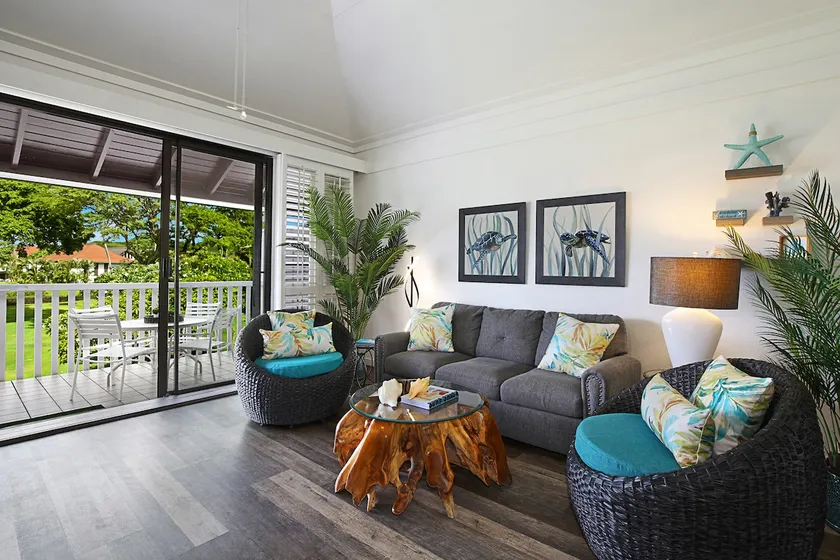 Step from the Beach, AC, Stunning - Image 1