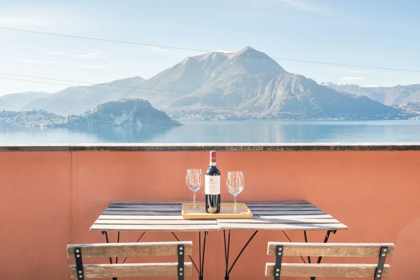 Varenna - Lake Como View - Suite with Parking and Wifi - Image 1