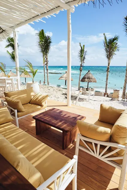 Relaxing Getaway. 3 Pools. WIFI. Beach Club +Golf. - Image 1