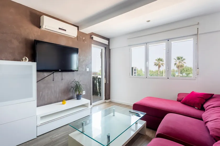 Fantastic apartment on the beachfront - Image 1