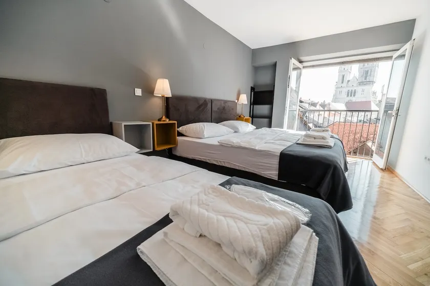 Lux City Apartment - Image 1