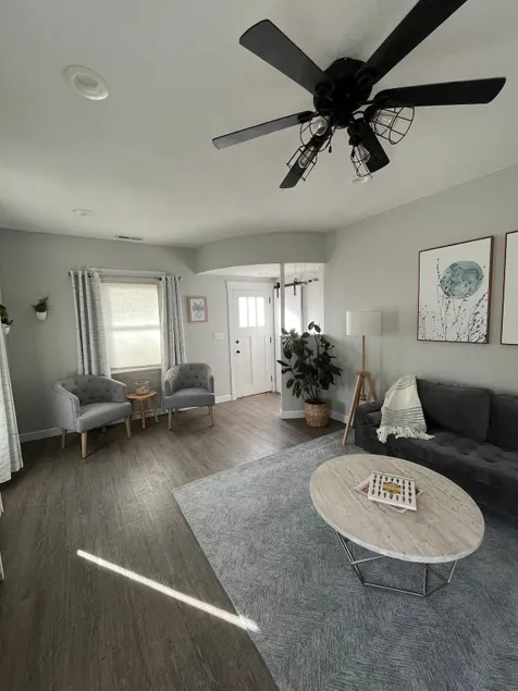 Lovely 2 Bedroom Duplex - Image 1