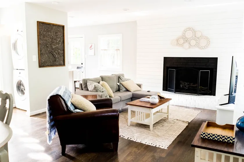 Charming up-dated cottage, heart of Carrboro - Image 1