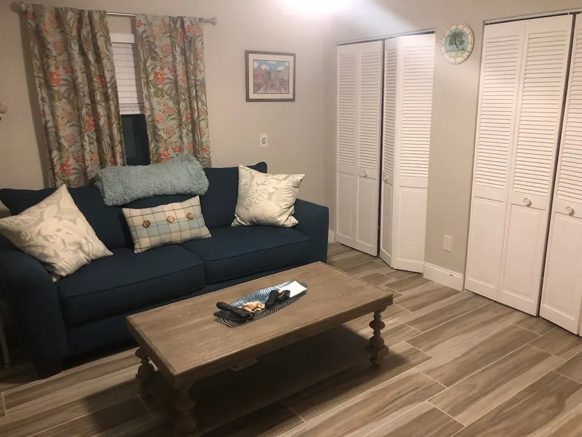 Private 1 bedroom rental apartment - Image 1