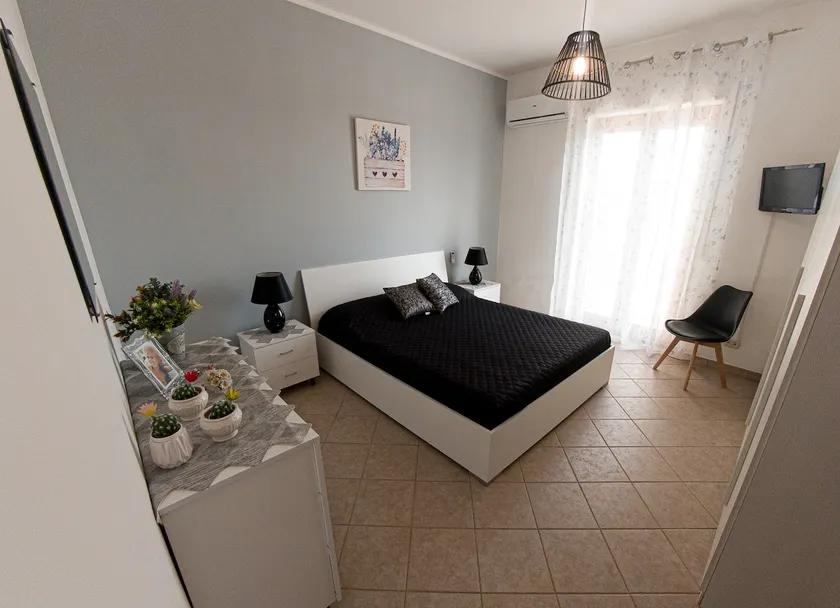 Deep Sea Residence - Image 1